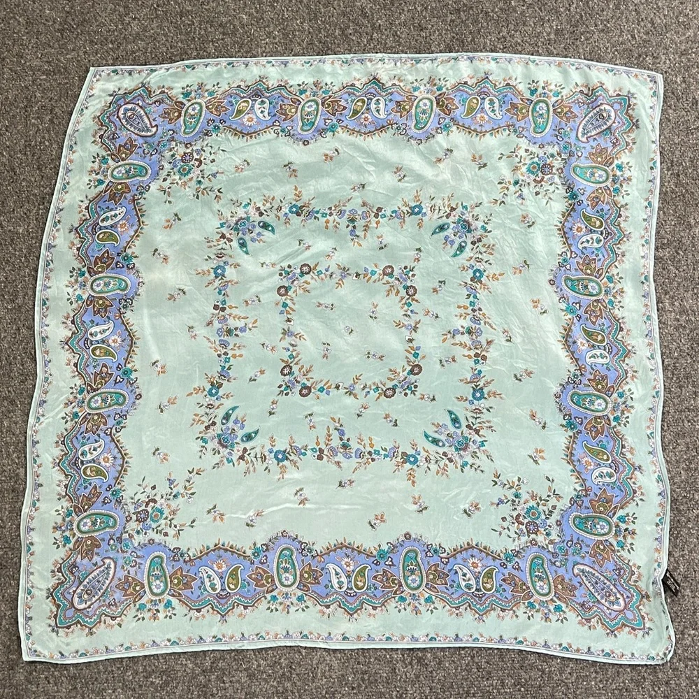 The Specialty House Women’s Light Blue Silk Paisley Print Scarf